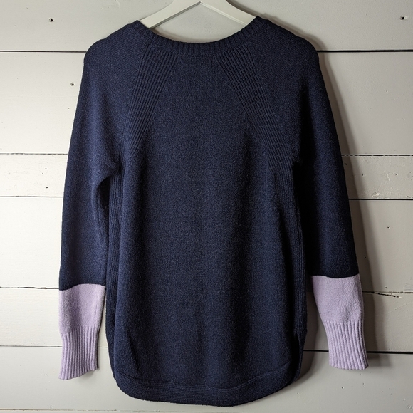 Anthropologie Rebekah Tunic Sweater in Navy/Purple Size Small - Picture 4 of 9